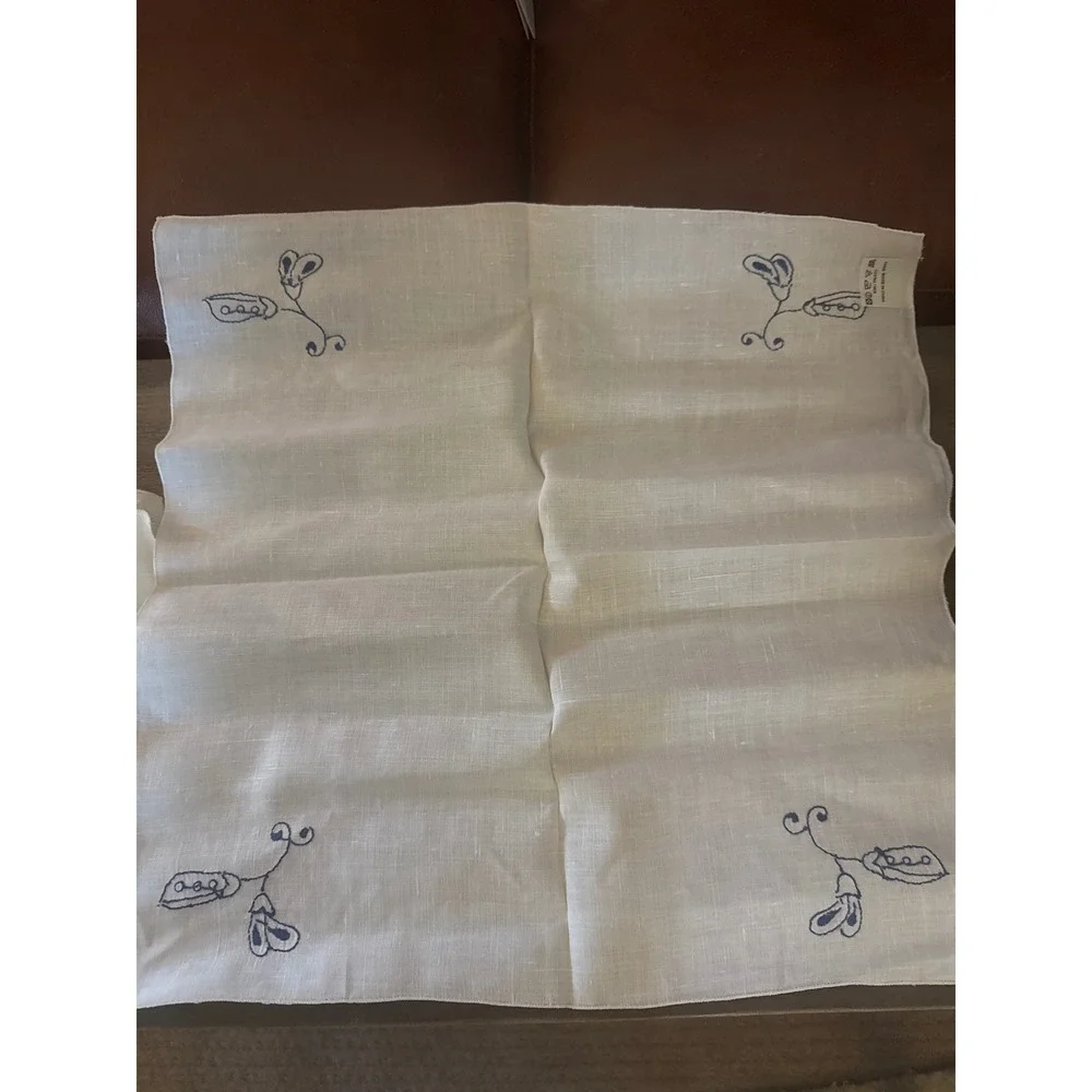 Vintage Hand Embroidered 100% Linen Napkins Off White Navy Blue Floral Set of 5